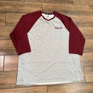 Nike SB Dri-FIT Men's Raglan Shirt Large Grey Burgundy 3/4 SleeveSkateboarding